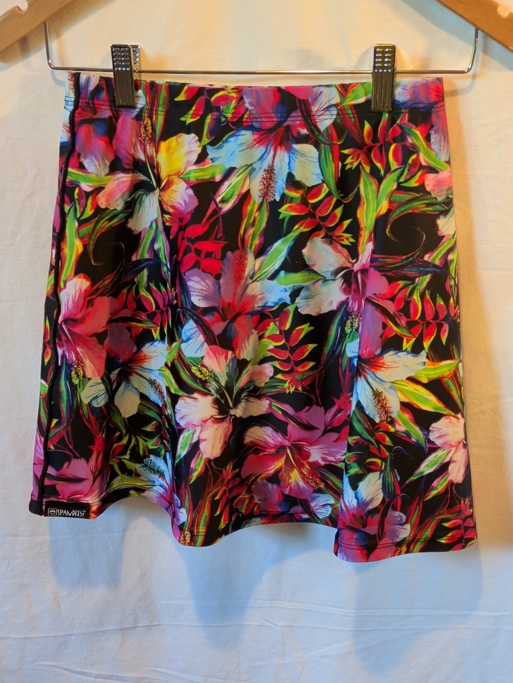 Spandits Double -Time Tropical Floral Black Multi Skort